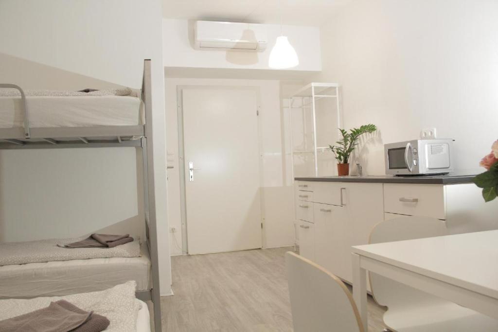 Betariel'Com Hauptbahnhof Apartment Vienna Exterior photo